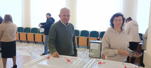 Сабаның 2482 номерлы сайлау участогында тавыш бирү оешкан төстә дәвам итә