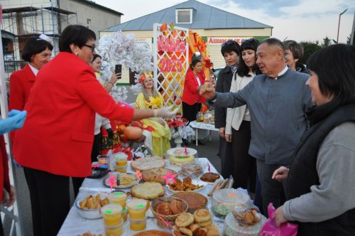 Кабак тудырган тамаша