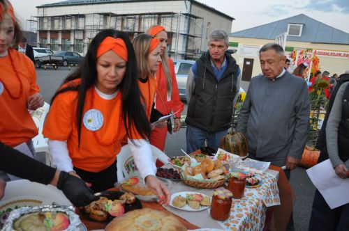Кабак тудырган тамаша
