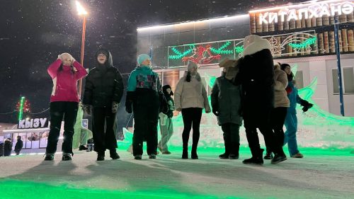 Районыбызның медицина һәм мәдәният хезмәткәрләре Сабаның Төп Чыршысы янында Яңа ел бәйрәме уздырдылар (+видео)