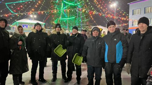 Районыбызның медицина һәм мәдәният хезмәткәрләре Сабаның Төп Чыршысы янында Яңа ел бәйрәме уздырдылар (+видео)