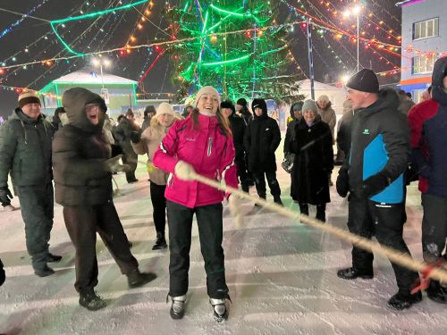 Районыбызның медицина һәм мәдәният хезмәткәрләре Сабаның Төп Чыршысы янында Яңа ел бәйрәме уздырдылар (+видео)