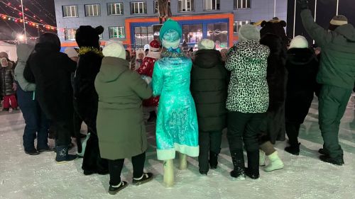 Районыбызның медицина һәм мәдәният хезмәткәрләре Сабаның Төп Чыршысы янында Яңа ел бәйрәме уздырдылар (+видео)