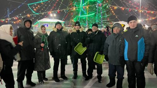 Районыбызның медицина һәм мәдәният хезмәткәрләре Сабаның Төп Чыршысы янында Яңа ел бәйрәме уздырдылар (+видео)