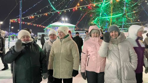 Районыбызның медицина һәм мәдәният хезмәткәрләре Сабаның Төп Чыршысы янында Яңа ел бәйрәме уздырдылар (+видео)