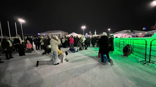 Районыбызның медицина һәм мәдәният хезмәткәрләре Сабаның Төп Чыршысы янында Яңа ел бәйрәме уздырдылар (+видео)