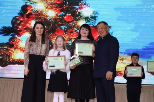 Сабада район башлыгы  чыршысы ике  урында кабынды