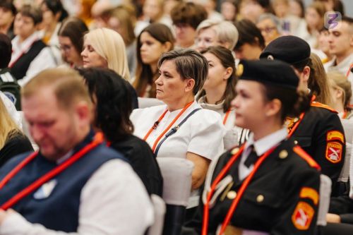 Иштуган мәктәбенең  музей җитәкчесе Эльмира Иванова Бөтенроссия форумында катнашты