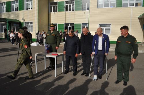 Иске Икшермә кадет-интернат мәктәбендә 48 укучы тантаналы ант бирде