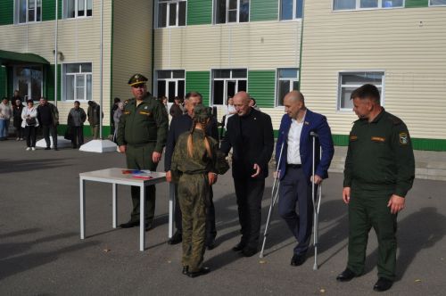 Иске Икшермә кадет-интернат мәктәбендә 48 укучы тантаналы ант бирде