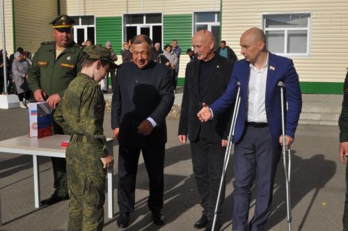 Иске Икшермә кадет-интернат мәктәбендә 48 укучы тантаналы ант бирде