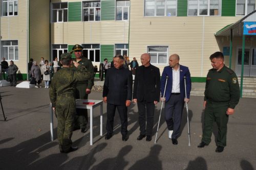 Иске Икшермә кадет-интернат мәктәбендә 48 укучы тантаналы ант бирде