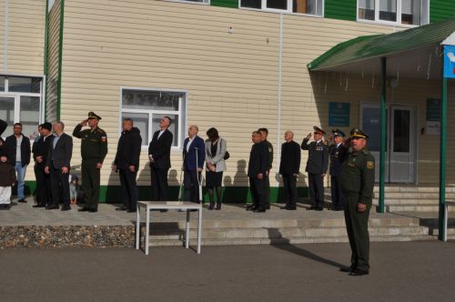 Иске Икшермә кадет-интернат мәктәбендә 48 укучы тантаналы ант бирде