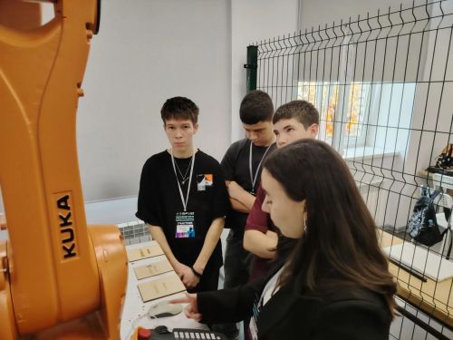 Саба егетләре робототехника буенча Бөтенроссия турнирының төбәк этабы призерлары булды