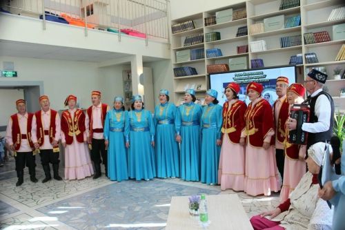 Үзешчән композитор Рәйсә Имамиеваның яңа китабы дөнья күрде