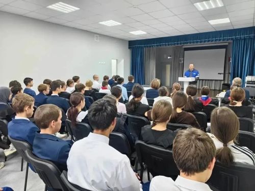 Газчылар балаларны куркынычсызлык кагыйдәләренә өйрәтте