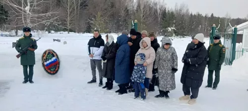 Бүген Шәмәрдән халкы тагын бер батыр солдатны соңгы юлга озатты
