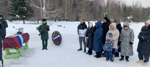 Бүген Шәмәрдән халкы тагын бер батыр солдатны соңгы юлга озатты