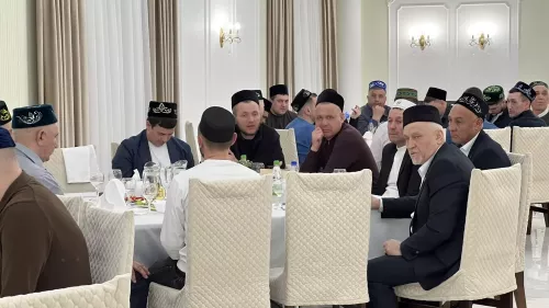 Сабага дин  галиме Нияз хәзрәт Сабиров килде