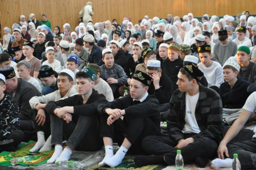 Сабада мәктәп укучылары өчен ифтар ашы узды
