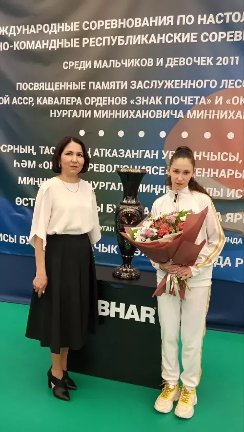Рөстәм Миннеханов Сабада өстәл теннисы буенча халыкара турнир ачылышында катнашты