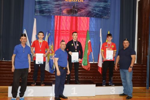Диңгезчеләр оештырган  чара  Ватанга көчле  яшьләр тәрбияләп  үстерә