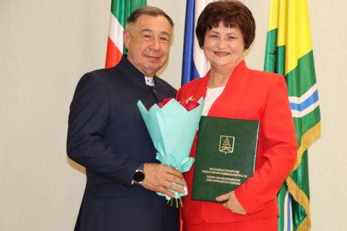 Халыкның медицина ярдәме  күрсәтүдән канәгатьлеге “4”ле билгесе  белән бәяләнә