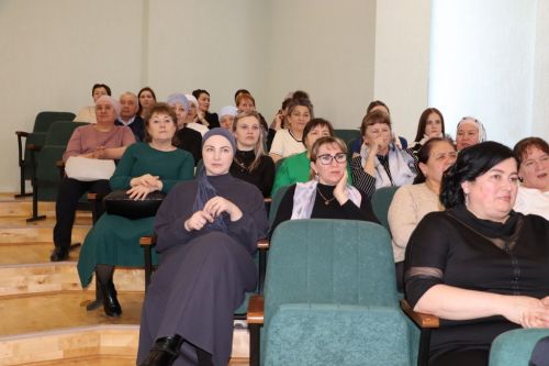 Халыкның медицина ярдәме  күрсәтүдән канәгатьлеге “4”ле билгесе  белән бәяләнә
