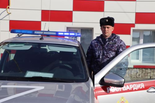Пилотсыз очкычларга каршы торган Росгвардияче егет