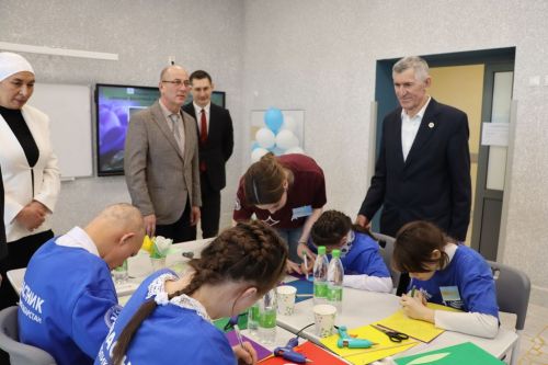 Төп бүләк –  һөнәрләр дөньясының бер өлеше булу мөмкинлеге.