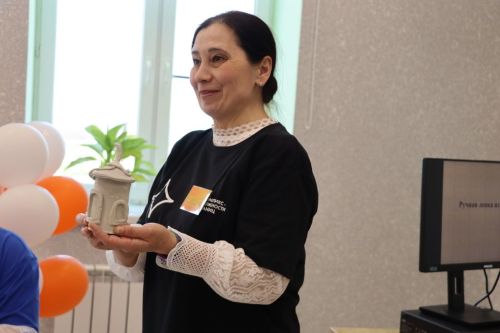 Төп бүләк –  һөнәрләр дөньясының бер өлеше булу мөмкинлеге.
