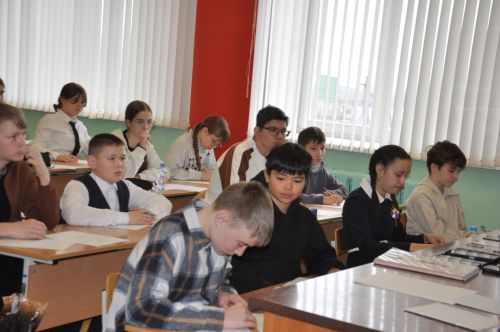 “Фән илендә сәяхәттә булдык”