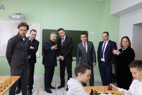 Шахматта һәр йөреш, һәр позиция — сайлау һәм җаваплылык, ә партияләр  акыллар һәм характерлар көрәше