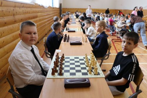 Шахматта һәр йөреш, һәр позиция — сайлау һәм җаваплылык, ә партияләр  акыллар һәм характерлар көрәше