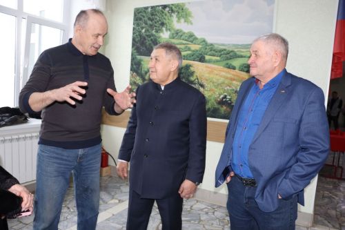 Шахматта һәр йөреш, һәр позиция — сайлау һәм җаваплылык, ә партияләр  акыллар һәм характерлар көрәше