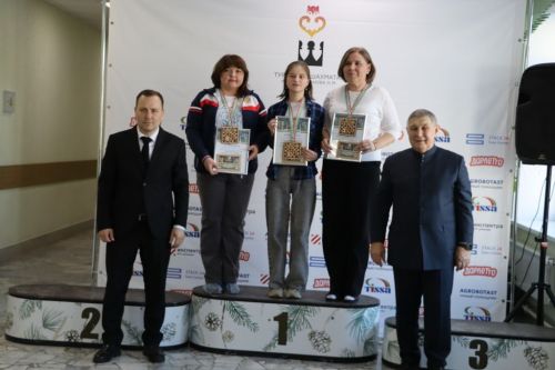 Шахматта һәр йөреш, һәр позиция — сайлау һәм җаваплылык, ә партияләр  акыллар һәм характерлар көрәше