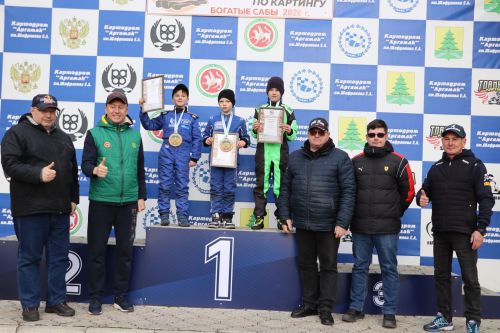 Бүген  “Аргамак” картодромында карт  автобильләрендә ярышлар  буенча 2026 ел  сезоны башланып китте