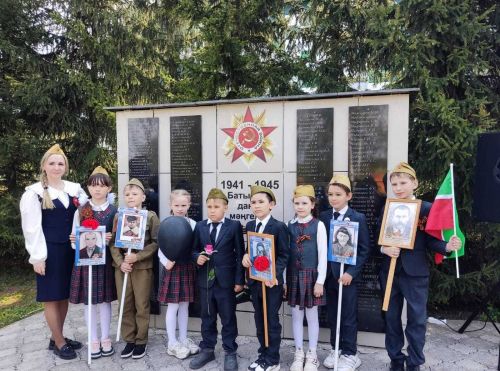 Юлбат авылында Бөек Ватан сугышында Җиңүнең 81 еллыгына багышланган Җиңү көне хөрмәтенә митинг узды
