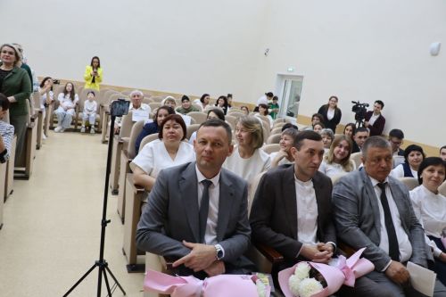 Хыяллар ак җилкән...