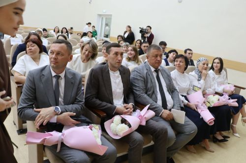 Хыяллар ак җилкән...