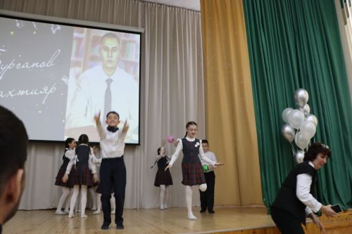 Хыяллар ак җилкән...