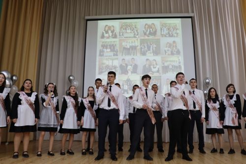 Хыяллар ак җилкән...