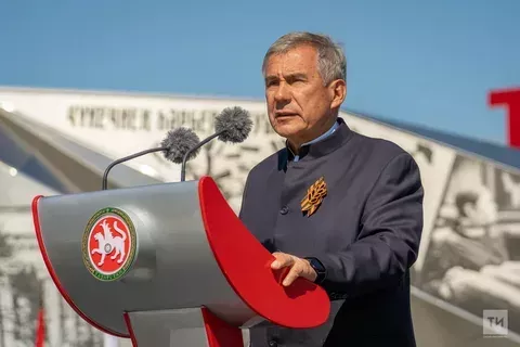 Рөстәм Миңнеханов: Буыннар алмашына, ләкин Җиңү көне илебезнең төп бәйрәме булып кала