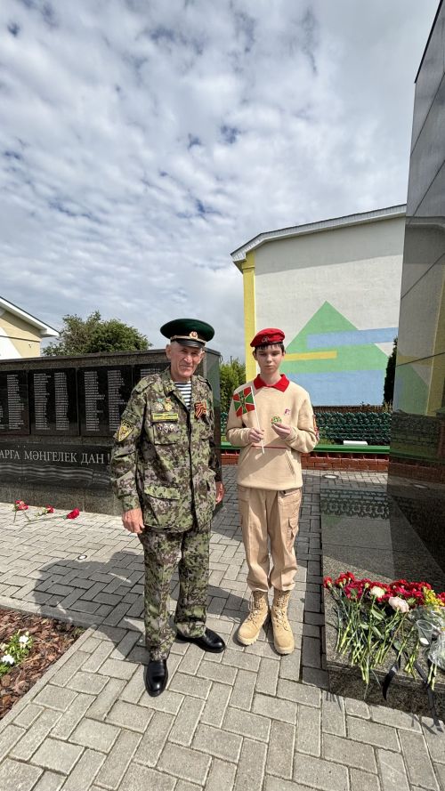 Кайгы һәм Хәтер көне  Һәлак булганнар истәлегенә лаеклы булыйк (фоторепортаж)