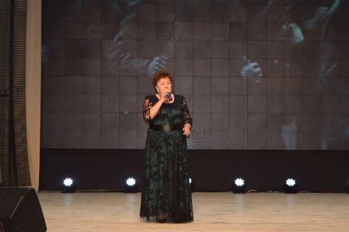 «Балкыш» социаль-тернәкләндерү үзәгендә ял итүчеләр өчен «Чаба, чаба гомер аты...» дип исемләнгән концерт оештырылды