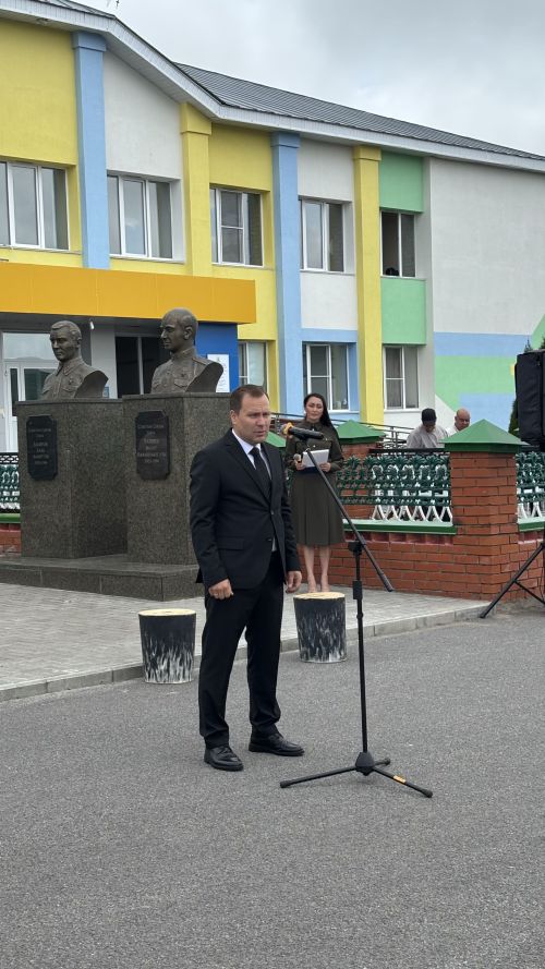 Кайгы һәм Хәтер көне  Һәлак булганнар истәлегенә лаеклы булыйк (фоторепортаж)