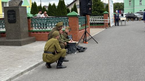 Кайгы һәм Хәтер көне  Һәлак булганнар истәлегенә лаеклы булыйк (фоторепортаж)