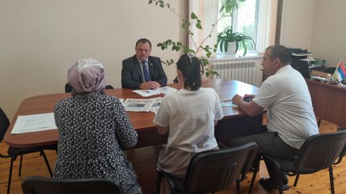Саба районының Арташ авыл җирлегендә гражданнарны кабул итү