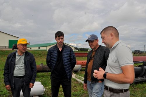 Комбайннар имтихан бирде – уракта  сынатмаска