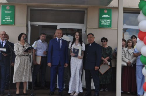 Саба аграр көллиятендә чыгарылыш кичәсе узды (фоторепортаж)